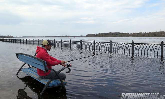 Изображение 1 : Паводок в Рыбинске - не скучаем!